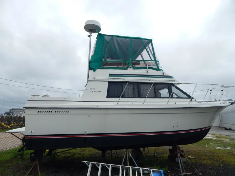 The Image of Carver Yachts Mariner 2897 1983 - undefined