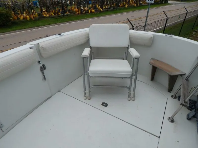 Slide: The Image of Carver Yachts Mariner 2897 1983 - 17