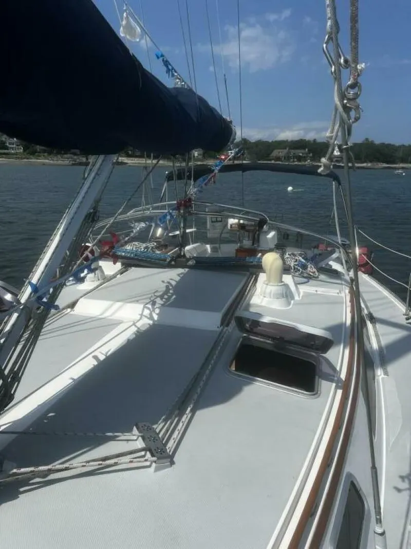 Slide: The Image of Catalina 1990 - 15