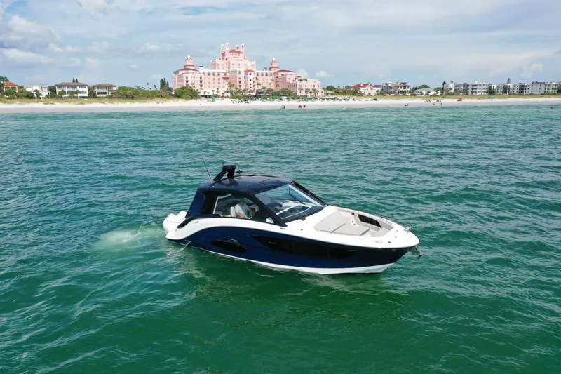Slide: The Image of Sea Ray 2022 - 4