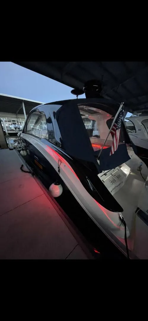 Slide: The Image of Sea Ray 2022 - 8