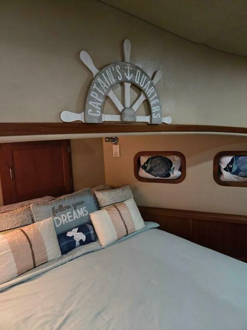 Slide: The Image of American Tug 34 2003 - 14