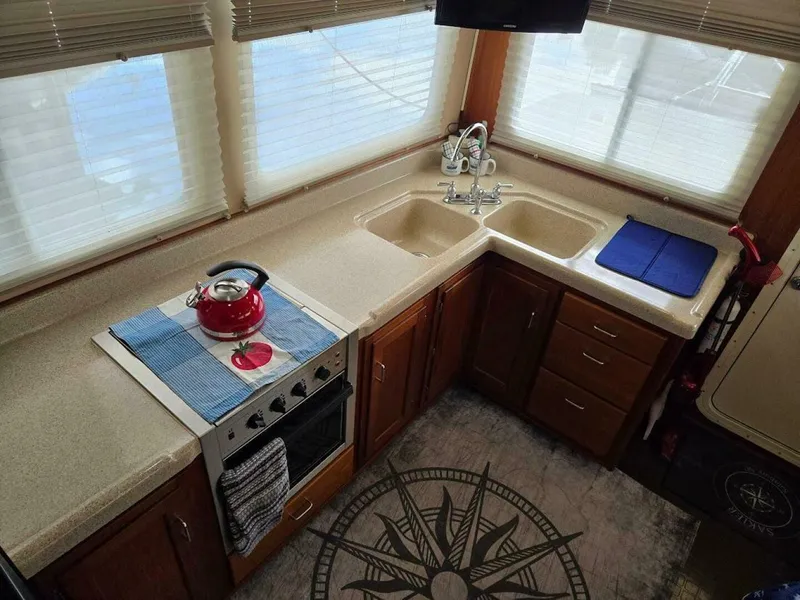 Slide: The Image of American Tug 34 2003 - 8