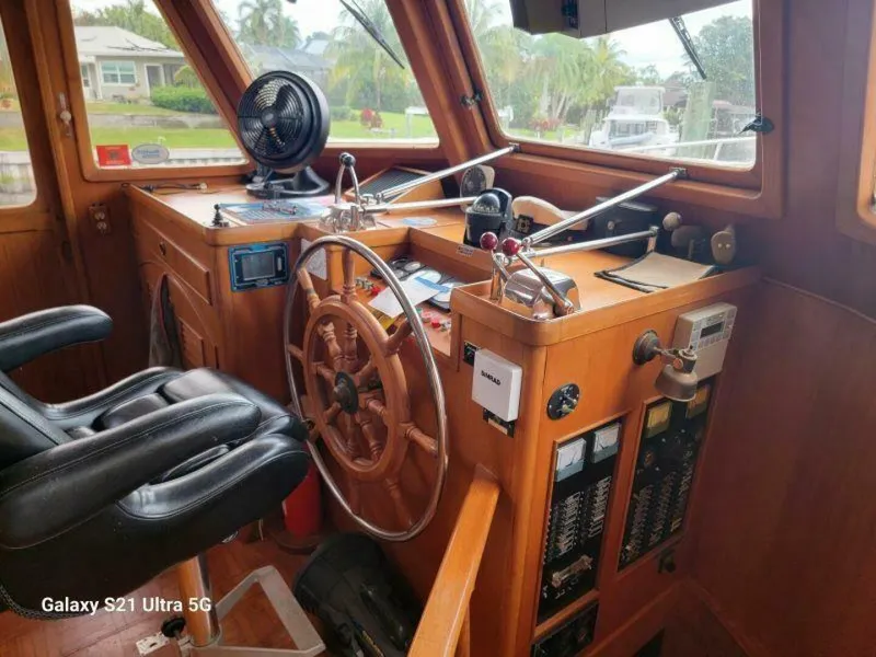 Slide: The Image of Marine Trader Wide Body 1987 - 29