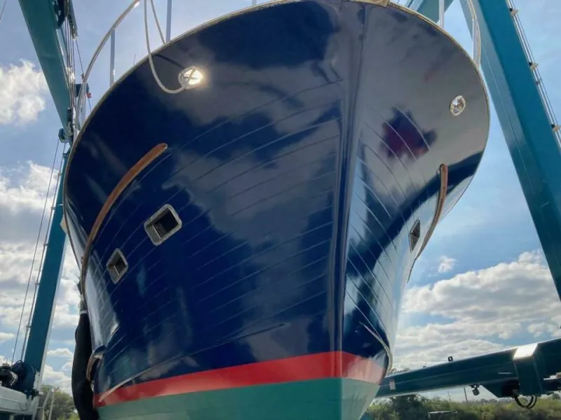 Slide: The Image of Marine Trader Wide Body 1987 - 9