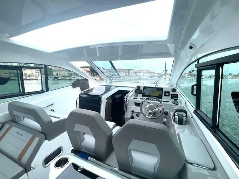 Slide: The Image of Beneteau 32 Gran Turismo 2022 - 2
