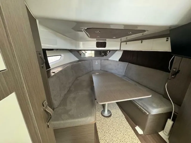 Slide: The Image of Beneteau 32 Gran Turismo 2022 - 4