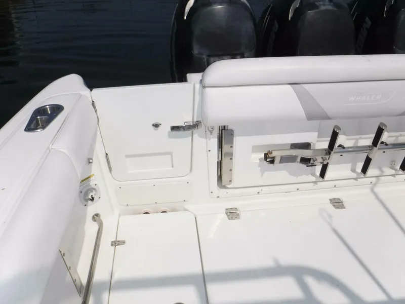 Slide: The Image of Boston Whaler 370 Outrage 2014 - 21