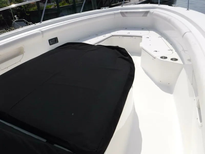 Slide: The Image of Boston Whaler 370 Outrage 2014 - 23