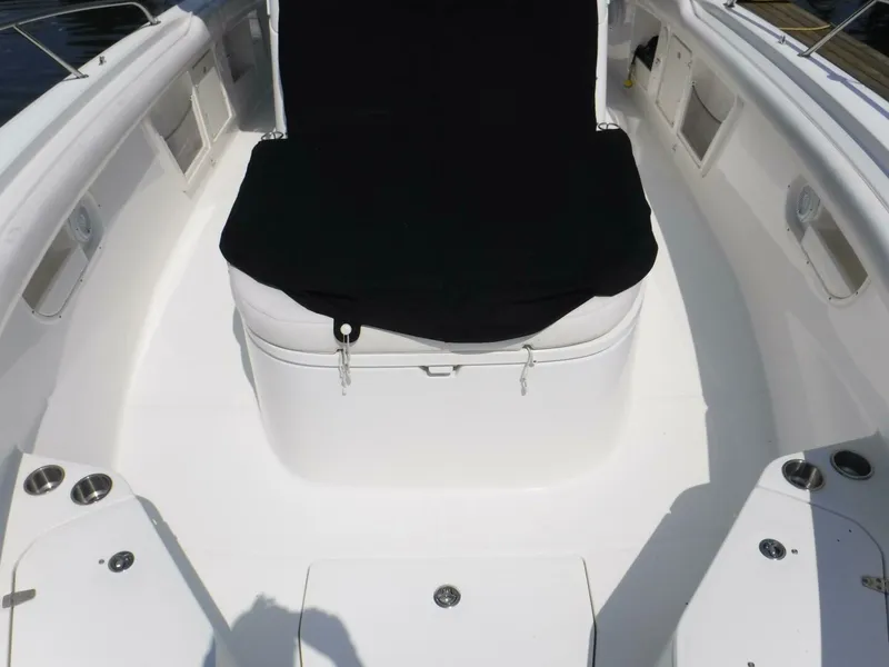 Slide: The Image of Boston Whaler 370 Outrage 2014 - 26