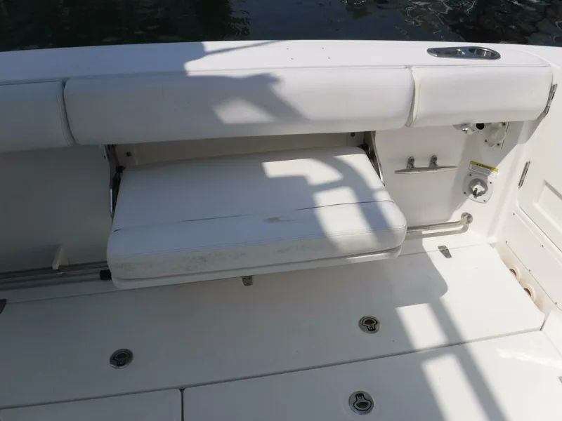 Slide: The Image of Boston Whaler 370 Outrage 2014 - 31