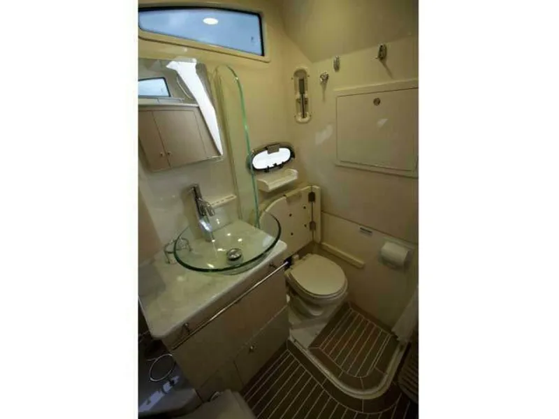 Slide: The Image of Boston Whaler 370 Outrage 2014 - 6
