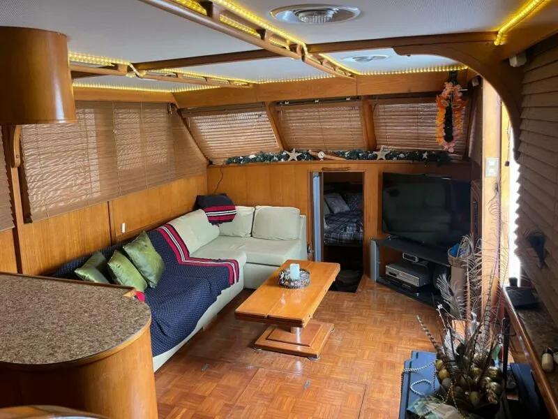 Slide: The Image of CHB 46 Motor Yacht 1988 - 3