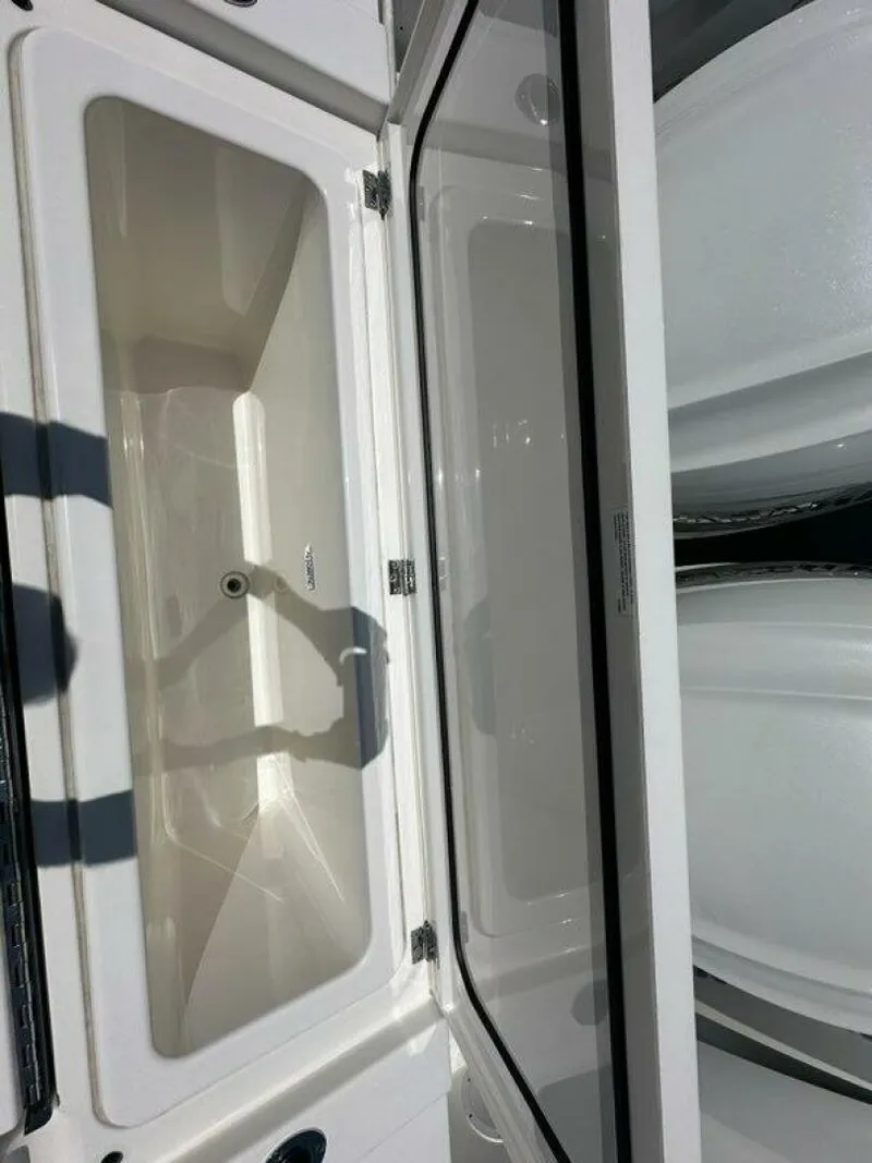 Slide: The Image of Pursuit 428 Sport 2021 - 11