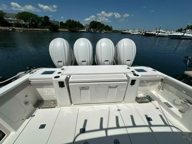 Slide: The Image of Pursuit 428 Sport 2021 - 7