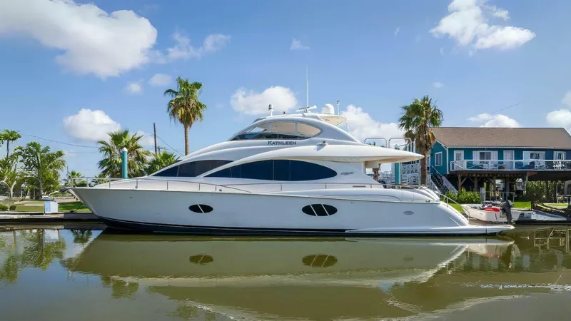 The Image of Lazzara 74 Motor Yacht 2007 - 0