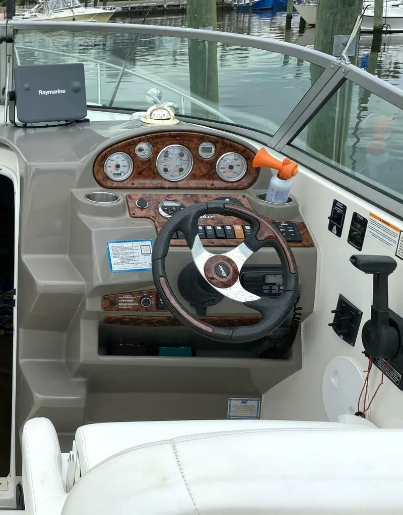 Slide: The Image of Rinker 270 Fiesta Vee 2006 - 7