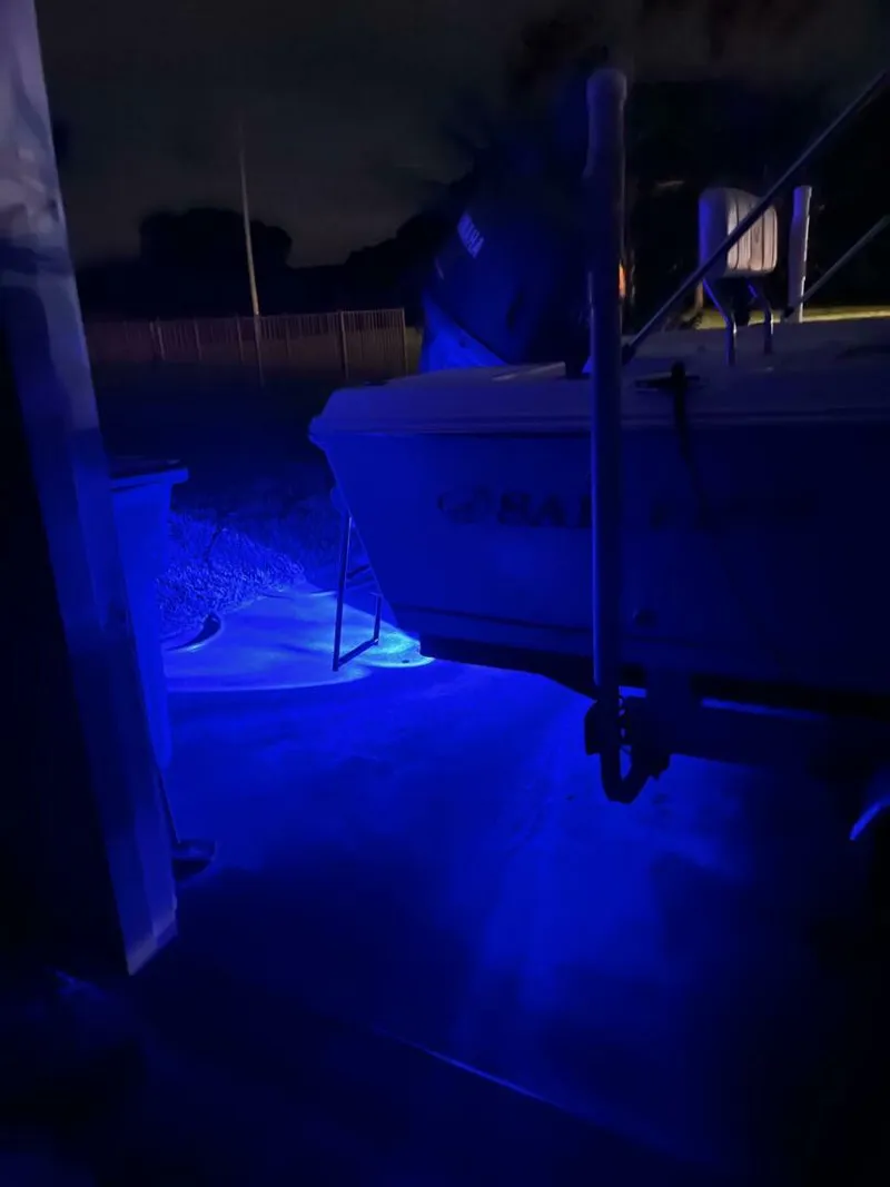Slide: The Image of Sailfish 1900 BB Bay Boat 2009 - 12