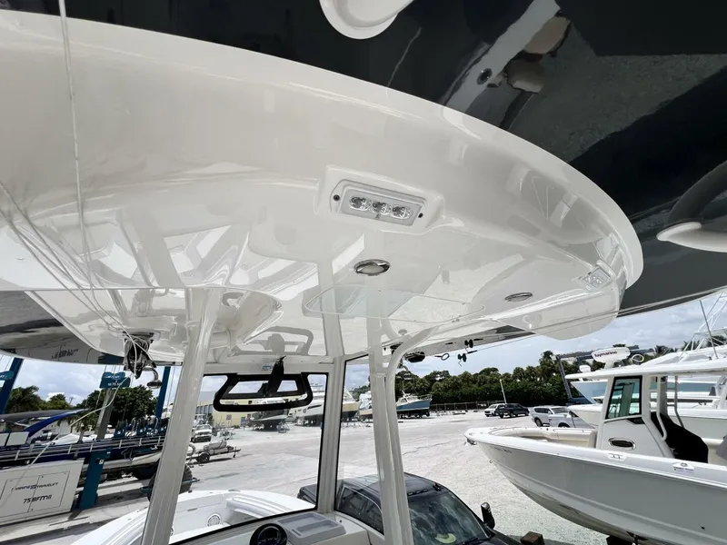 Slide: The Image of Regulator Marine 2020 Regulator 23 2020 - 15