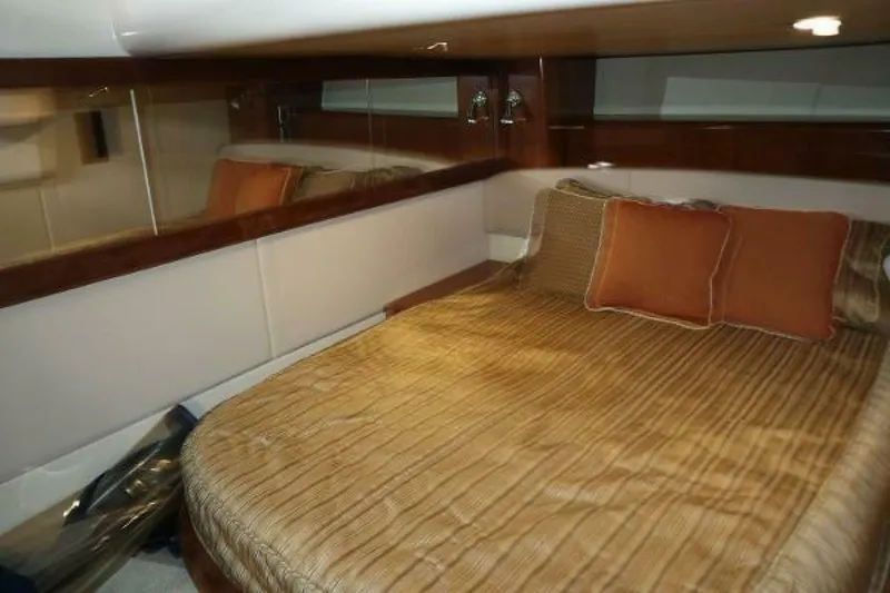 Slide: The Image of Meridian Sedan 411 2007 - 20