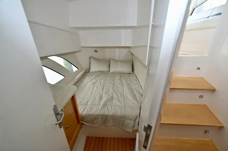Slide: The Image of Intrepid 475 Sport Yacht 2019 - 20