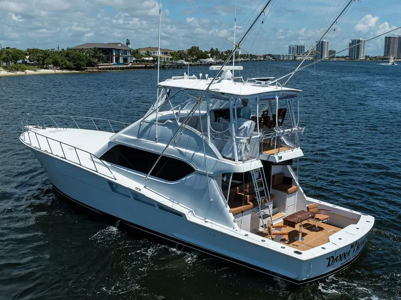 Slide: The Image of Hatteras Convertible 2001 - 76
