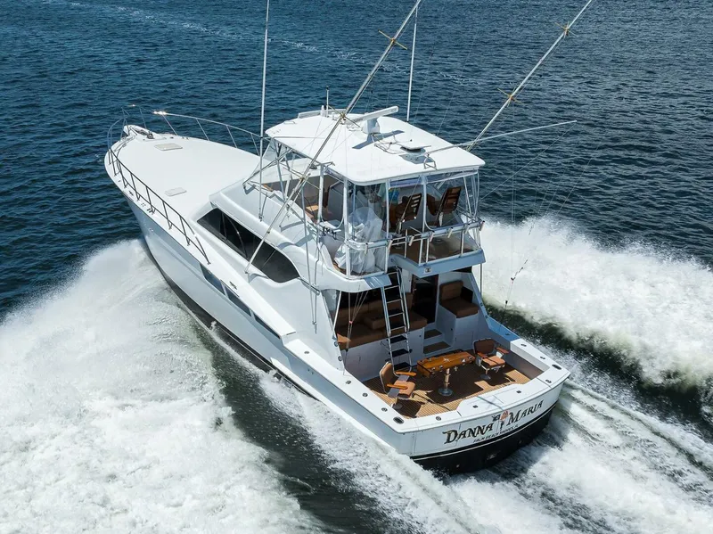 Slide: The Image of Hatteras Convertible 2001 - 82