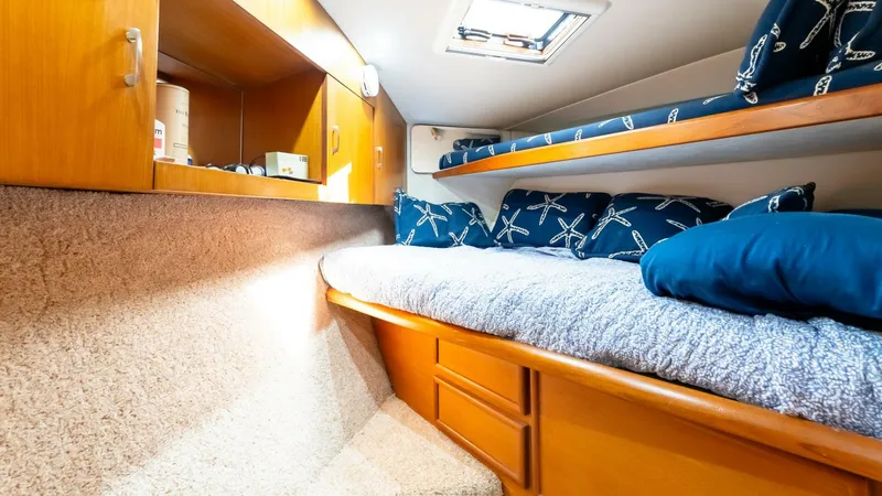 Slide: The Image of Ocean 40 Convertible 1998 - 16