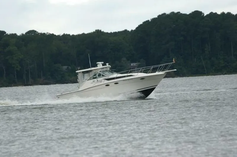 Slide: The Image of Wellcraft 3300 Coastal 1996 - 10
