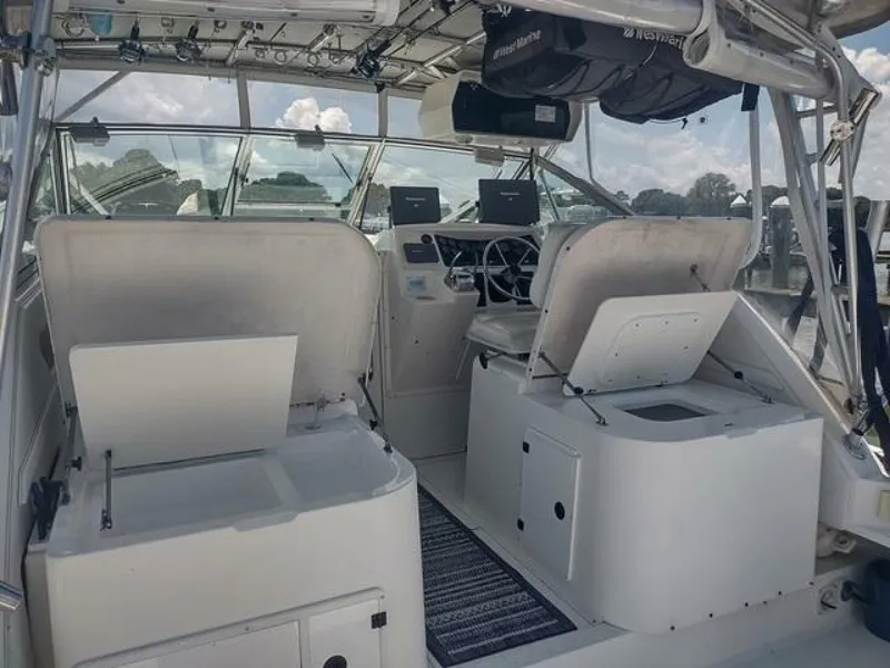 Slide: The Image of Wellcraft 3300 Coastal 1996 - 27