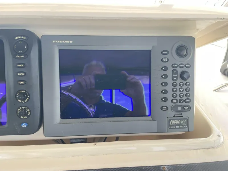Slide: The Image of Grady-White 330 Express 2005 - 25