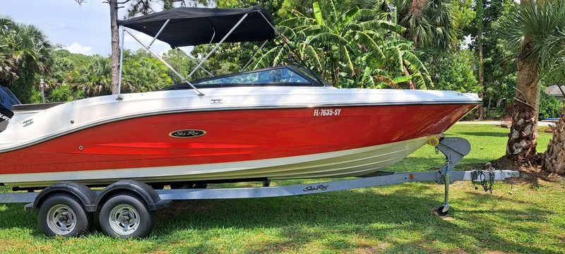 Slide: The Image of Sea Ray SPX 230 OB 2019 - 6