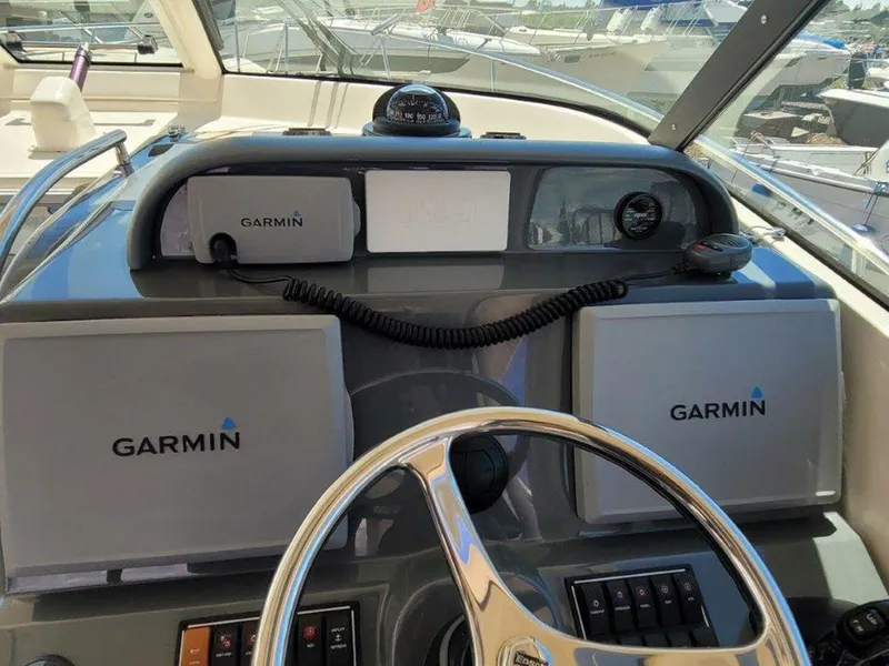 Slide: The Image of Pursuit 345 Offshore 2013 - 12