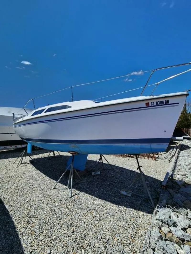 Slide: The Image of Catalina 250 mk2 2006 - 21