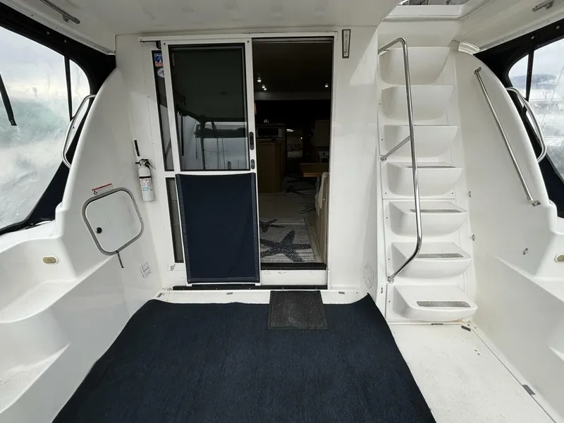 Slide: The Image of Bayliner 3788 Command Bridge 2000 - 4