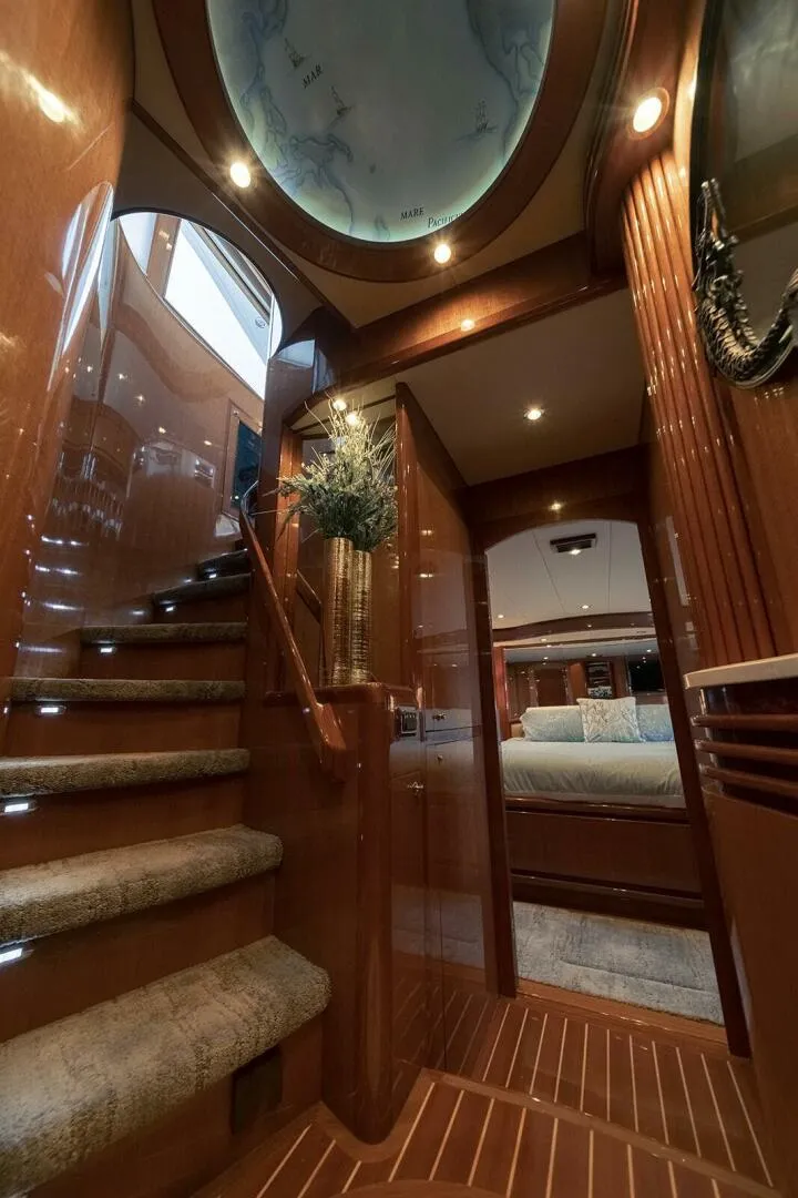 Slide: The Image of Hampton Motor Yacht 2013 - 15