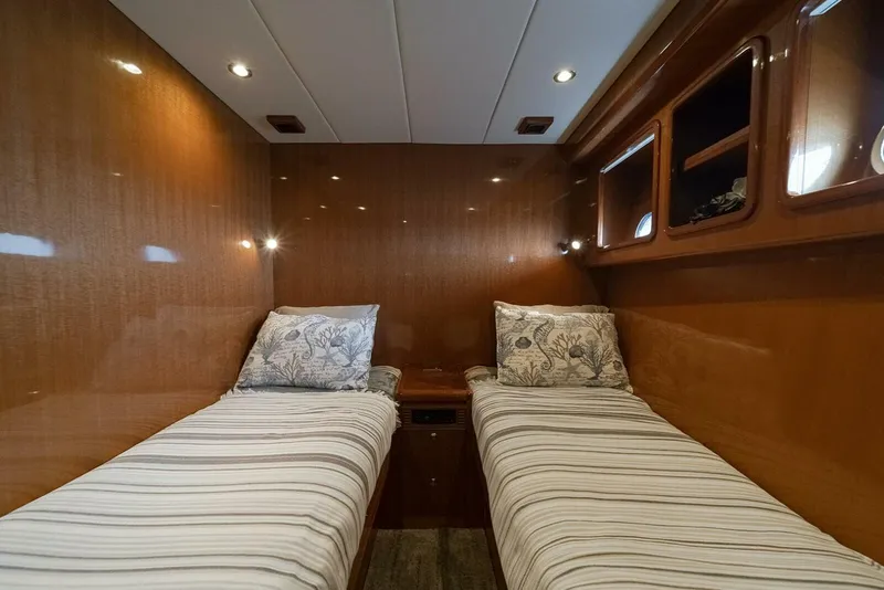 Slide: The Image of Hampton Motor Yacht 2013 - 34