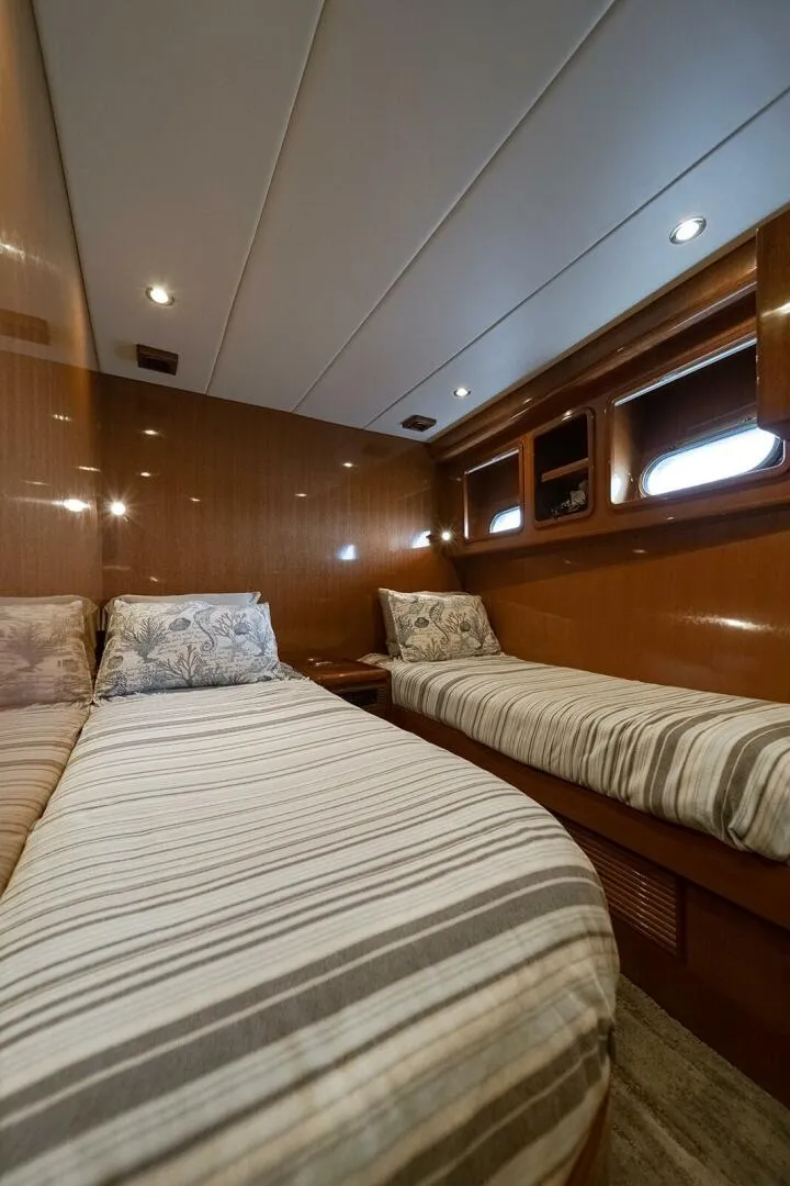 Slide: The Image of Hampton Motor Yacht 2013 - 35