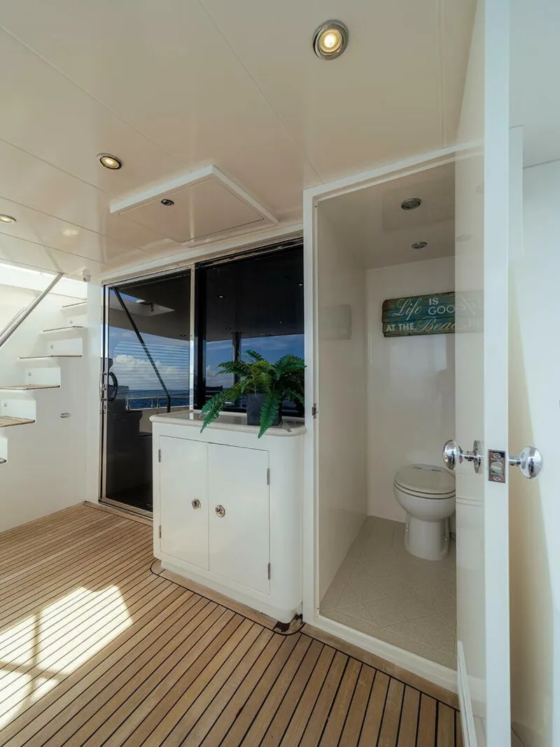 Slide: The Image of Hampton Motor Yacht 2013 - 37
