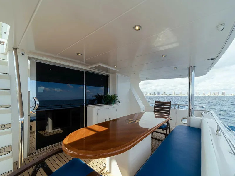 Slide: The Image of Hampton Motor Yacht 2013 - 41