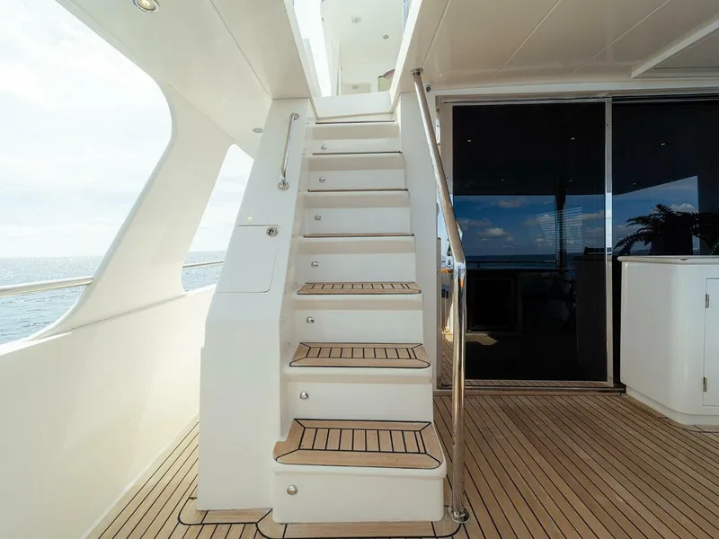 Slide: The Image of Hampton Motor Yacht 2013 - 43