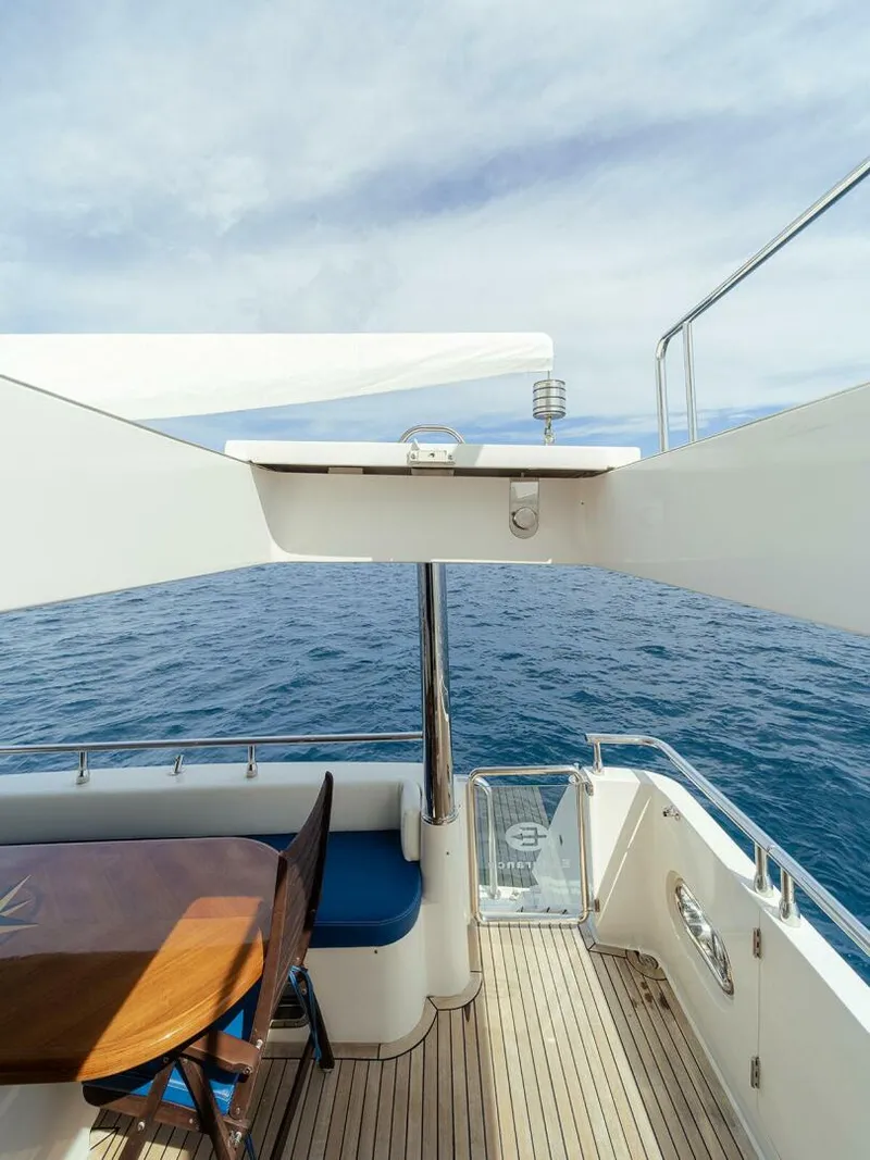 Slide: The Image of Hampton Motor Yacht 2013 - 44