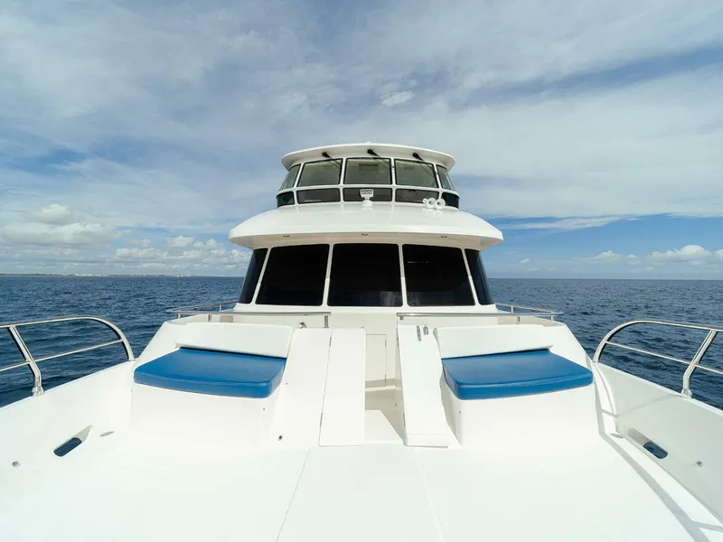 Slide: The Image of Hampton Motor Yacht 2013 - 61