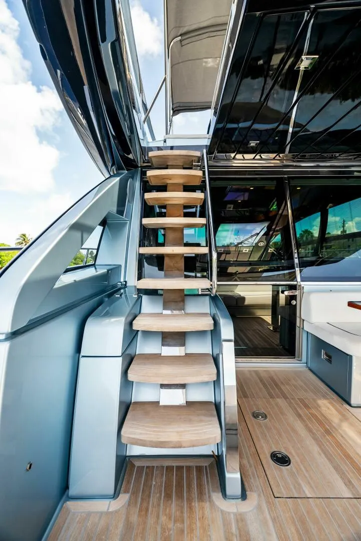 Slide: The Image of Riva 66 Ribelle 2020 - 11