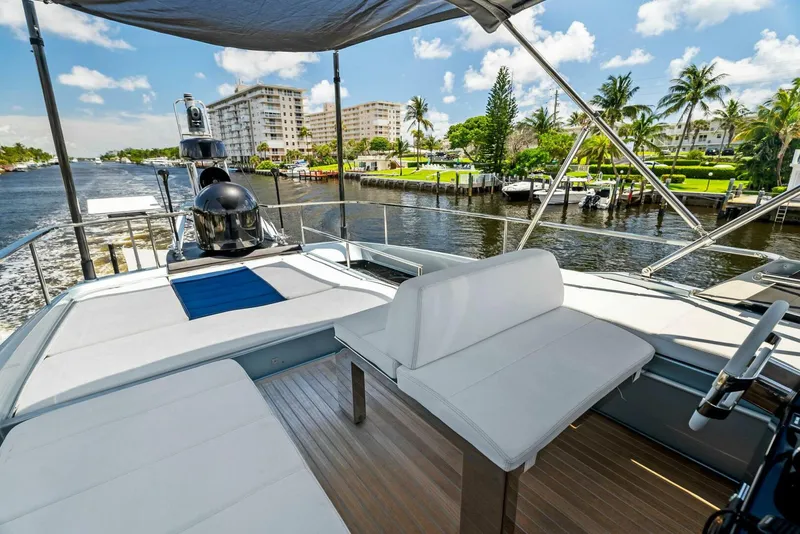 Slide: The Image of Riva 66 Ribelle 2020 - 13
