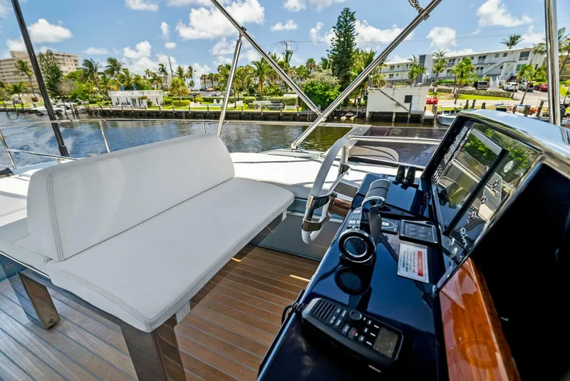 Slide: The Image of Riva 66 Ribelle 2020 - 14