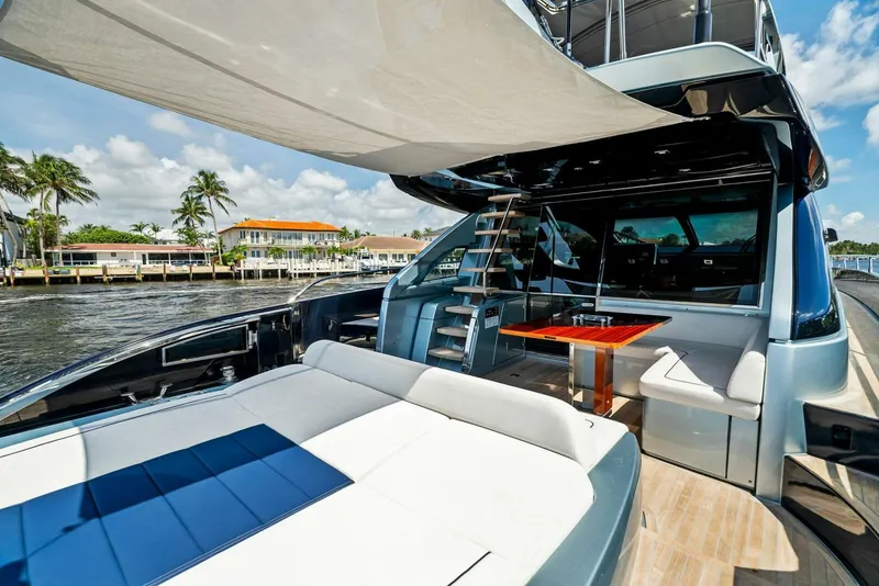 Slide: The Image of Riva 66 Ribelle 2020 - 19