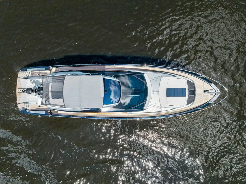 Slide: The Image of Riva 66 Ribelle 2020 - 7