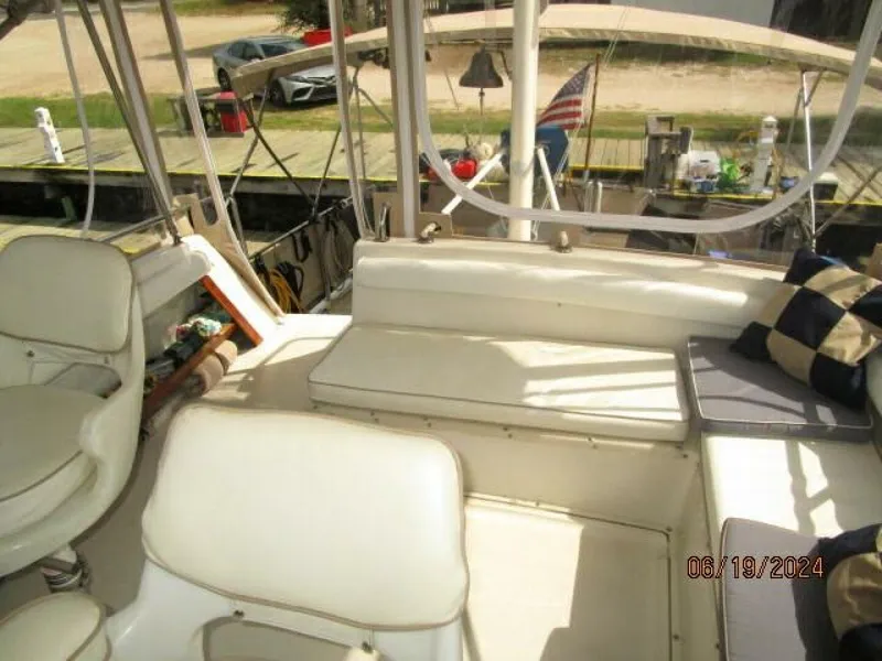 Slide: The Image of Mainship 40DC 1984 - 19