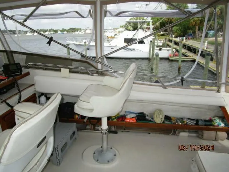 Slide: The Image of Mainship 40DC 1984 - 21